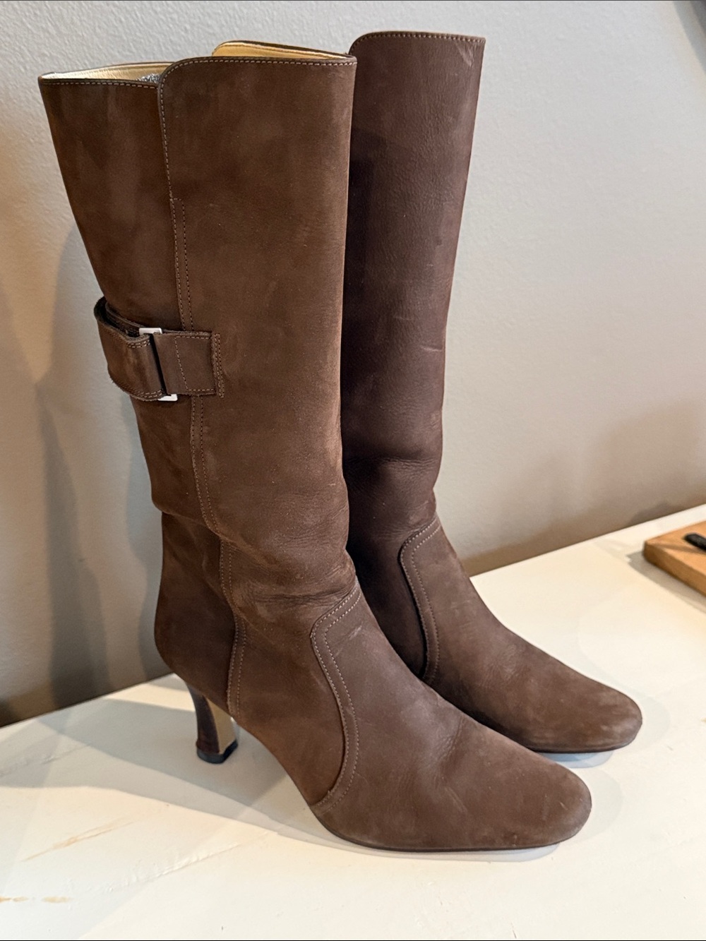 CROSS STAGE Chocolate Brown Suede Knee Boots Classic Heeled Adjustable Calf 7